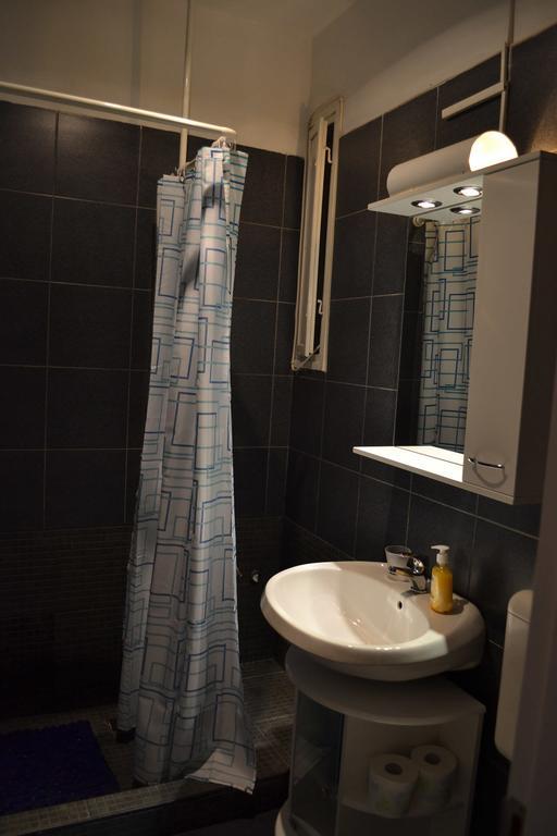 Victoria Studio Apartman Bukarest Szoba fotó