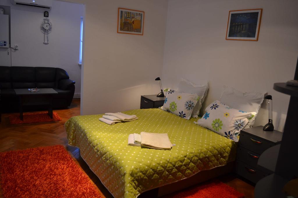 Victoria Studio Bukarest Szoba fotó