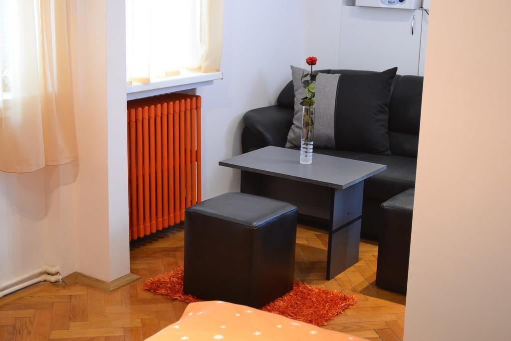 Victoria Studio Bukarest Szoba fotó